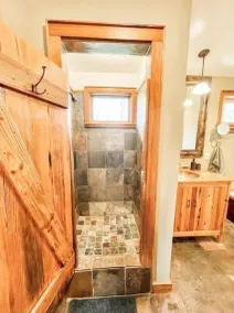 Unique Cypress cottage, close to Charlottesville with mountain views. - Image 5