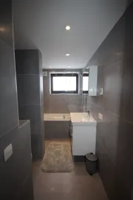 Magnifique Appartement Chalet 1 avec Parking Couvert et Wifi - Image 4