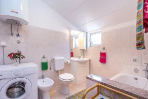 Ferienwohnung in bester Lage, nahe dem Meer - Image 3