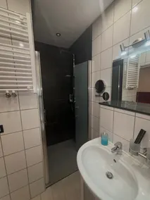 Appartamento-Bagno privato con doccia-Zweibettzimmer - Image 2