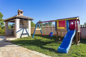 Villa Joze - Beautiful Villa, ideal for families with children - Image 2