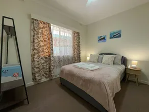 The Hidden Gem Exquisite 3BR Retreat in Berri - Image 5