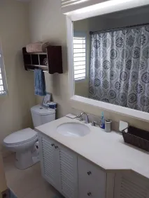 private house in gated community with access to private beach - Image 2