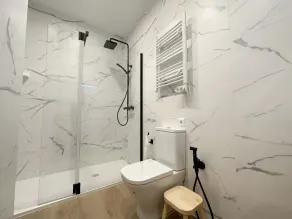 Discover this fabulous first floor in the town of Ajo! Ideal for couples and families. - Image 3