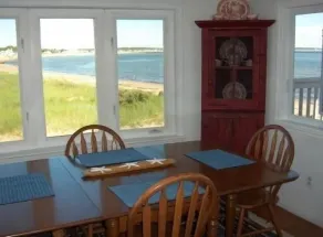 Beautiful Oceanfront Home! - Image 4