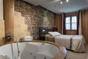Aguas del Sella: Romantic Jacuzzi in the Picos de Europa. - Image 5