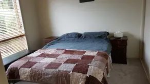 Noble Retreat - Pet Friendly - Image 3