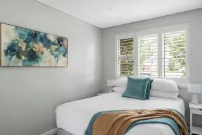 Gorgeous 1 Bedder Close to Everything You Need - Image 5