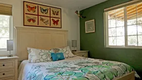 The Red Dragon House - Image 4