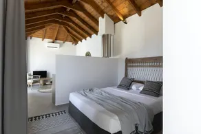 Lichnos Luxury Studio - Image 2