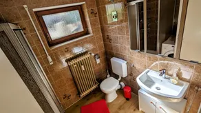 Holiday Apartment Wiesenblümle with Private Terrace, Garden, and Wi-Fi - Image 4
