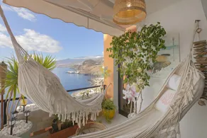 Luxury House In Symphony With Nature & Ocean Views - Image 2