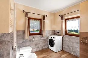 Appartamento 'Sole Tra Le Cime - Trepalle' con vista sulle montagne, giardino privato e Wi-Fi - Image 2