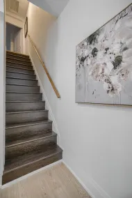 Modern Niagara-area Spa-like Home - Image 2