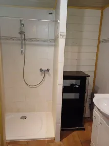 Comfortable apartments in the heart of the village for 2 to 10 people - Image 2