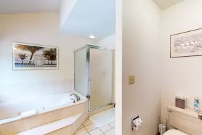 Dog-friendly townhome with mountain view, fireplace, patio, grill & W/D - Image 4