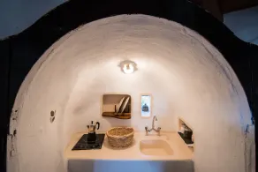 Moinho de vento - Um ícone contemporâneo, misturando tradição e elegância. - Image 2