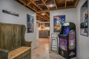JB`s Place - One Home with Two Living Spaces! - Image 2