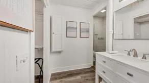 Charming Condo with City Views 5857 - Image 3