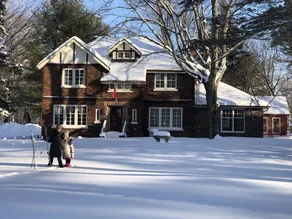 Muskoka Manor, Windermere, Lake Rosseau, with Sauna and Fireplace - Image 4