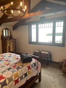 Newly remodeled waterfront home in a beautifully protected bay on Finley Point! - Image 4