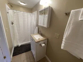 Cozy Apartment close to Port Clyde - Image 5