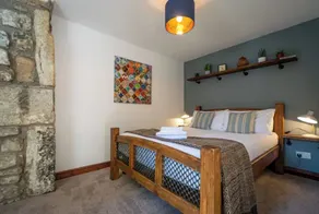 Splendid Yorkshire Getaway - Image 3