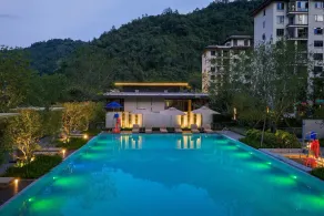 Zhangjiajie101Courtyard - Image 5