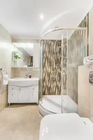Stay Inn on Koghbatsi Str. 16 - Image 4
