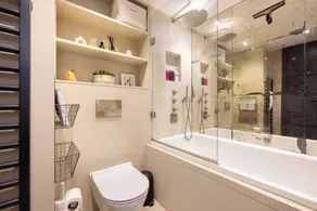 Unique Loft-Style Apartment in Central London - Image 3