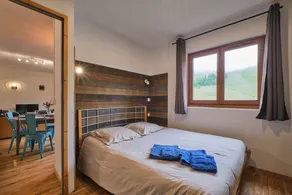 Grand Appartement Au Pieds Des Pistes avec vue sur les montagnes, balcon et Wi-Fi - Image 3