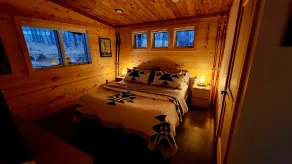 Modern Cabin with Classic Northwoods Experience...Close to Trails - Image 4