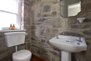 Teach Geal - 4 bedroom house - Image 3
