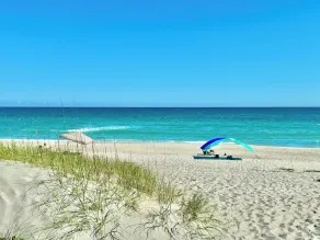 1st Floor Beachfront End Unit•Pool•Private Beach Access•Pet-Friendly - Image 5