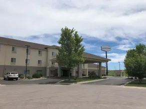 Summit Suites - Image 5