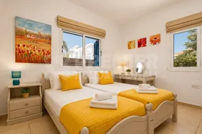 5BR Villa with Private Pool - Georgina by Premier - Image 2
