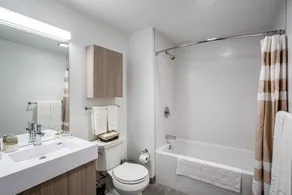 Bright + Mod Kendall Sq 1BR w/ Gym, walk to MIT by Blueground - Image 5