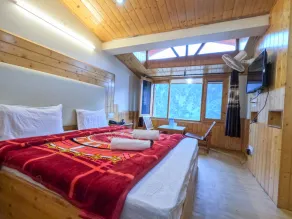Beatiful rooms with wifi and parking - Image 4