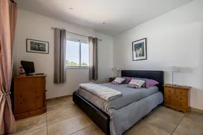 Holiday Home 'Maison Entre Mer Et Montagnes' with Mountain View, Private Pool & Wi-Fi - Image 5