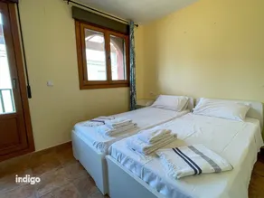 Townhouse 4 people with terrace EPI01 - Image 4