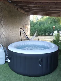 Château l'Argelès, private accommodation, swimming pool, spa - Image 2