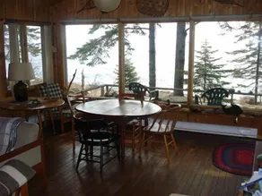 Lake Superior Cabin W / Privat, Walkable Solid Rock Shoreline - Image 3
