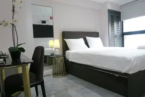 Cozy compact Studio Suite @ Central/ Orchard Area - Image 4