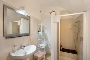 Holiday Apartment 'Domus Napoleone Bonaparte' with A/C & Wi-Fi - Image 2
