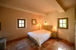 The Rubis de Roussillon near Gordes - Image 5