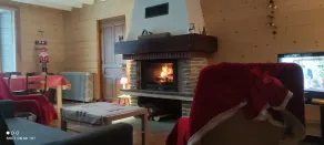 Authentic Jura farmhouse with a fireplace. All charges included - Image 5