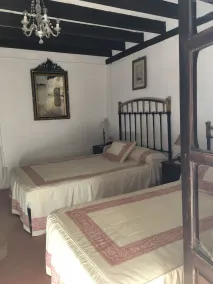 Mysigt Centennial Rural House - Image 4