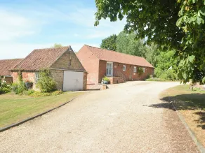 3 bedroom accommodation in Benniworth - Image 5