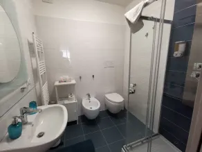 La casa del perro negro: todos NUEVO apartamento retro e industrial cerca de Bari - Image 4
