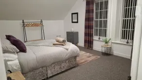 3 Bed Flat - Sleeps 6 - Parking - Wifi - Image 4